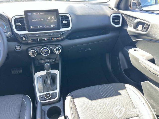 New 2026 Hyundai Venue SEL FWD image 15