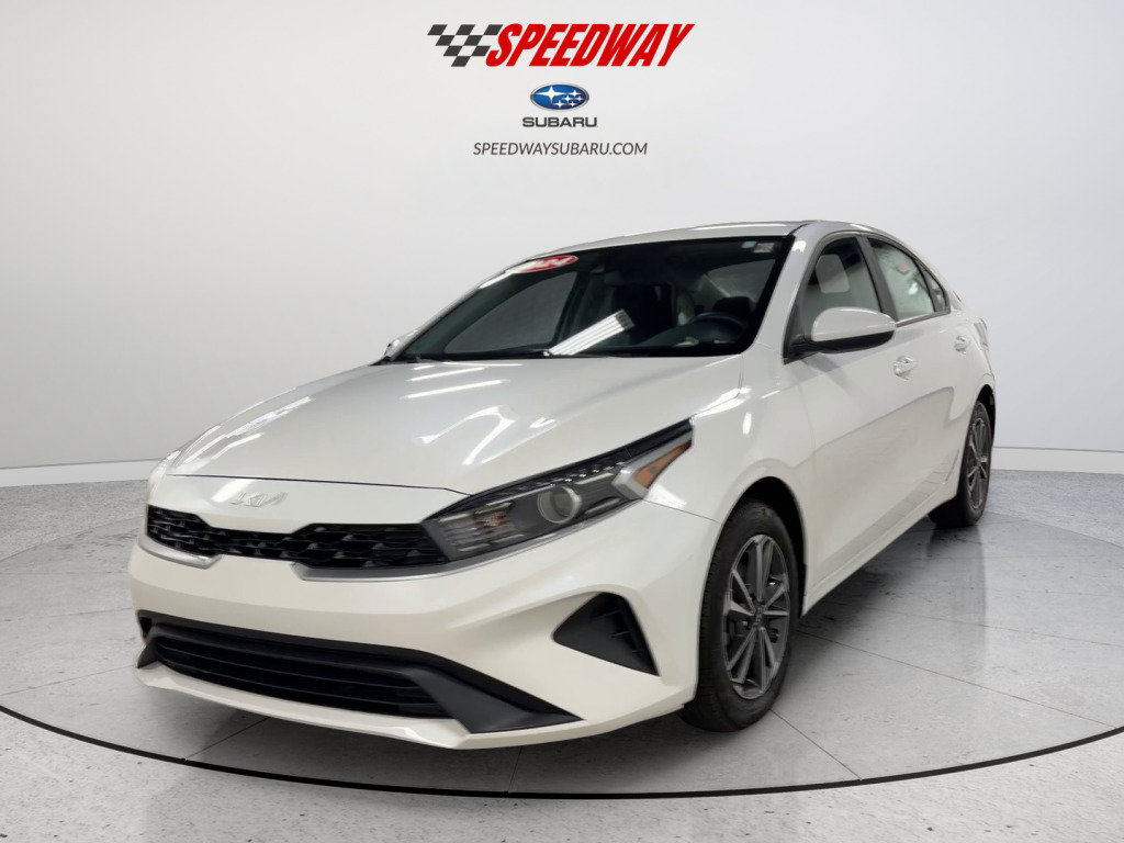 Used 2024 Kia Forte LXS FWD image 12