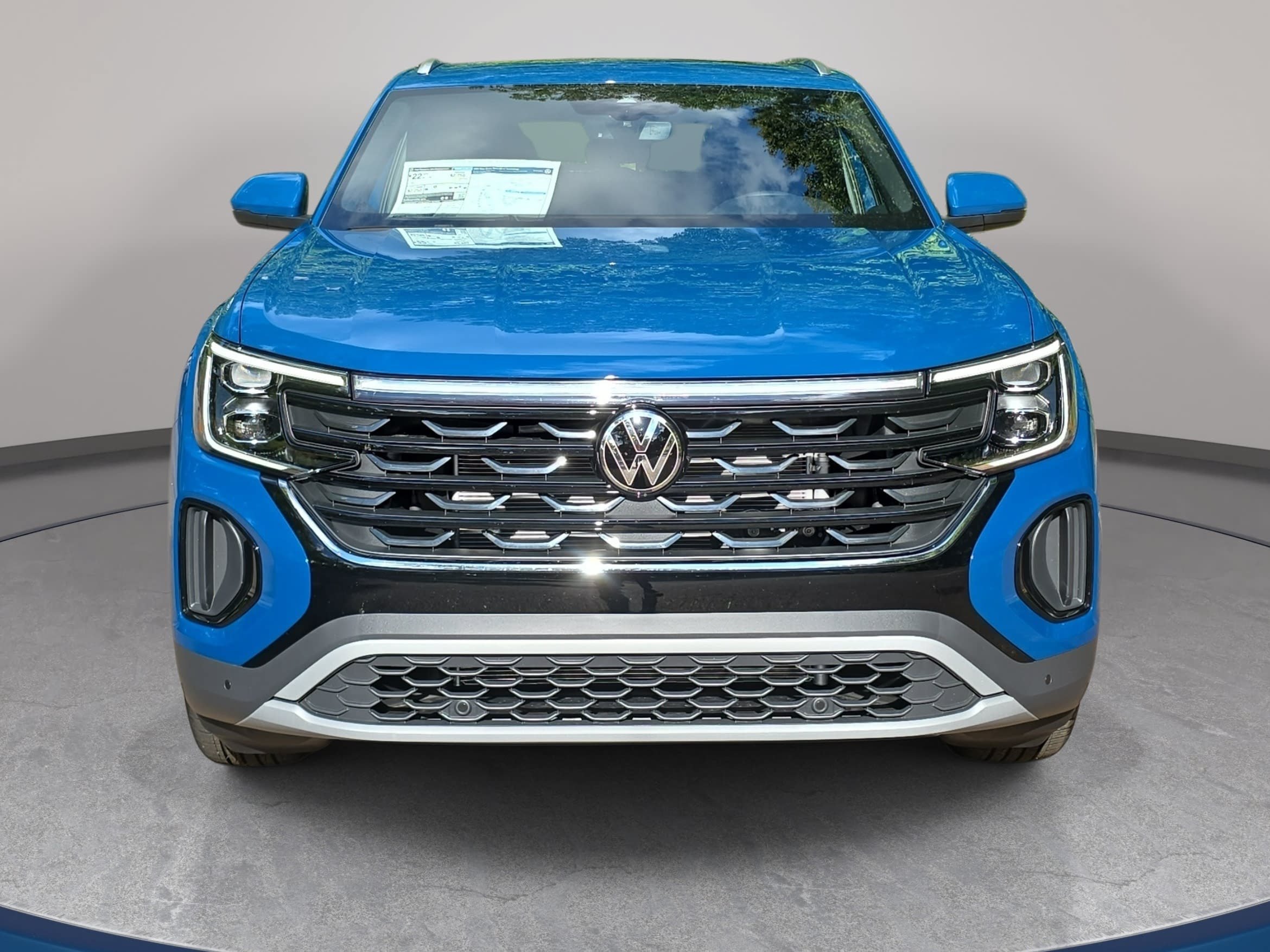 New 2026 Volkswagen Atlas Cross Sport SE AWD/4WD image 2
