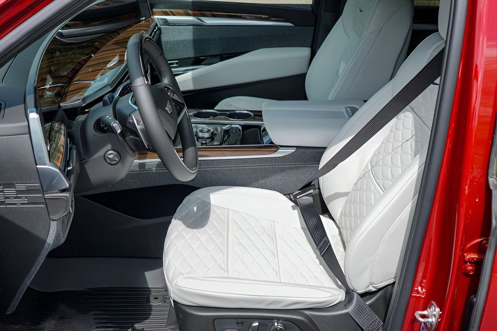 New 2026 Cadillac Escalade Platinum Sport w/ LPO, ONYX Package image 9