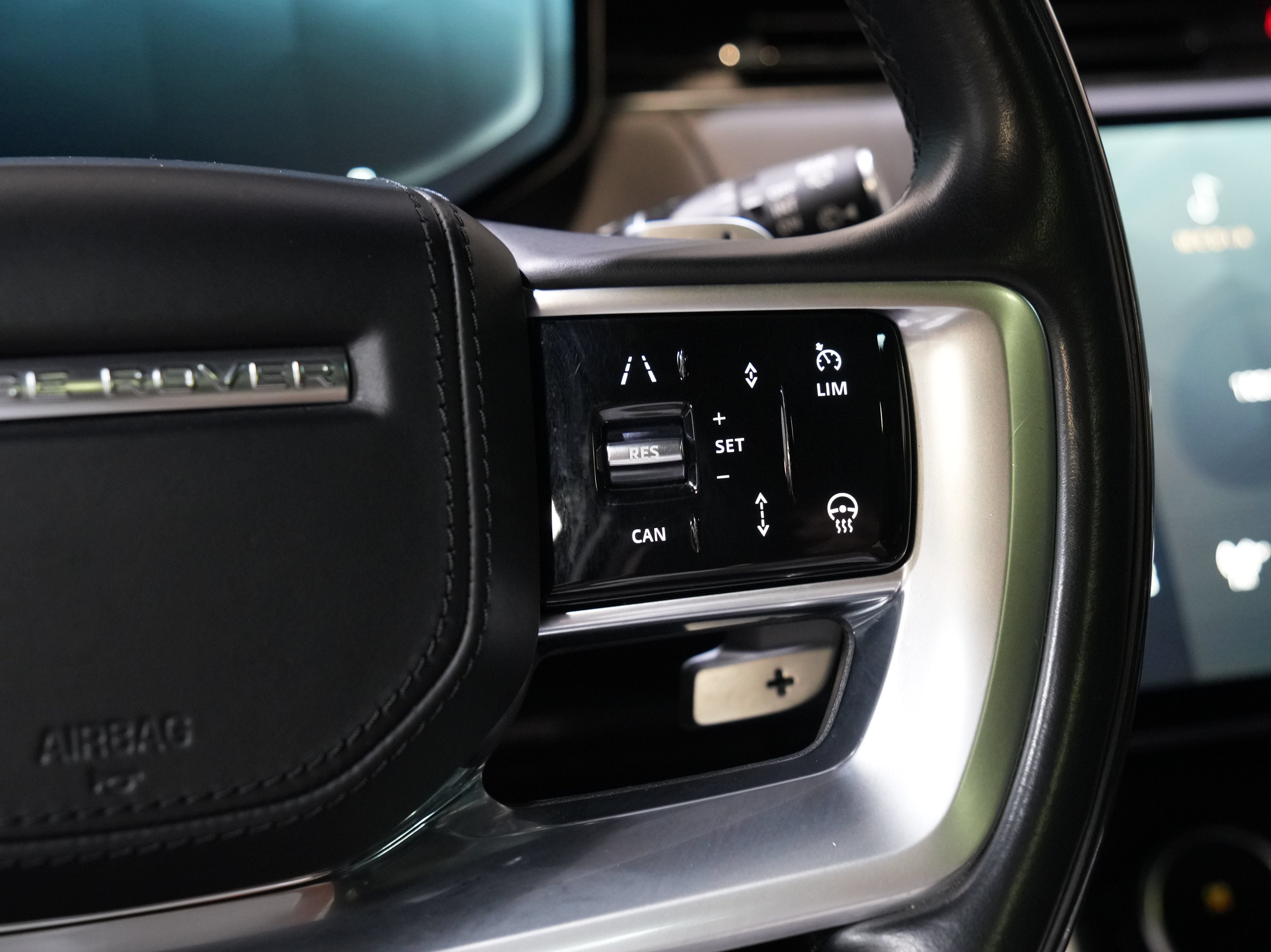 Used 2023 Land Rover Range Rover SE AWD/4WD image 40