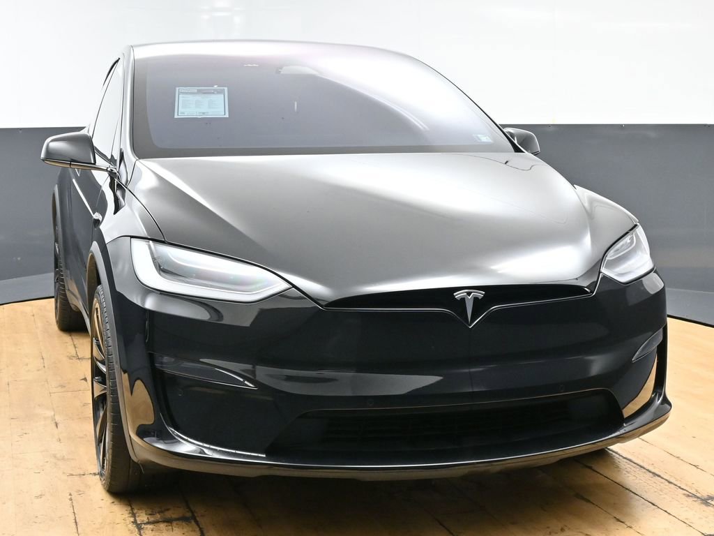 Used 2023 Tesla Model X AWD/4WD image 3