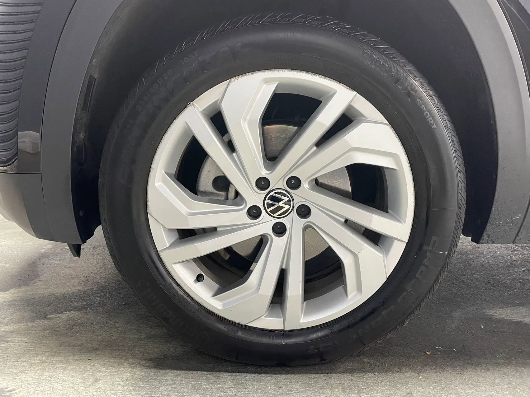 Used 2021 Volkswagen Atlas SE w/ Panoramic Sunroof Package image 18