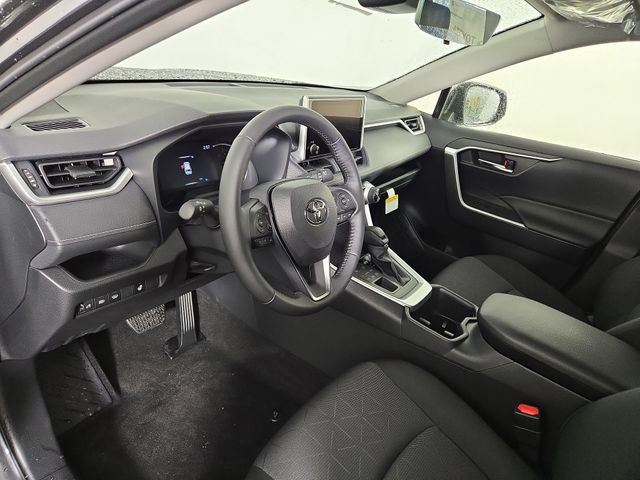 New 2025 Toyota RAV4 XLE image 16