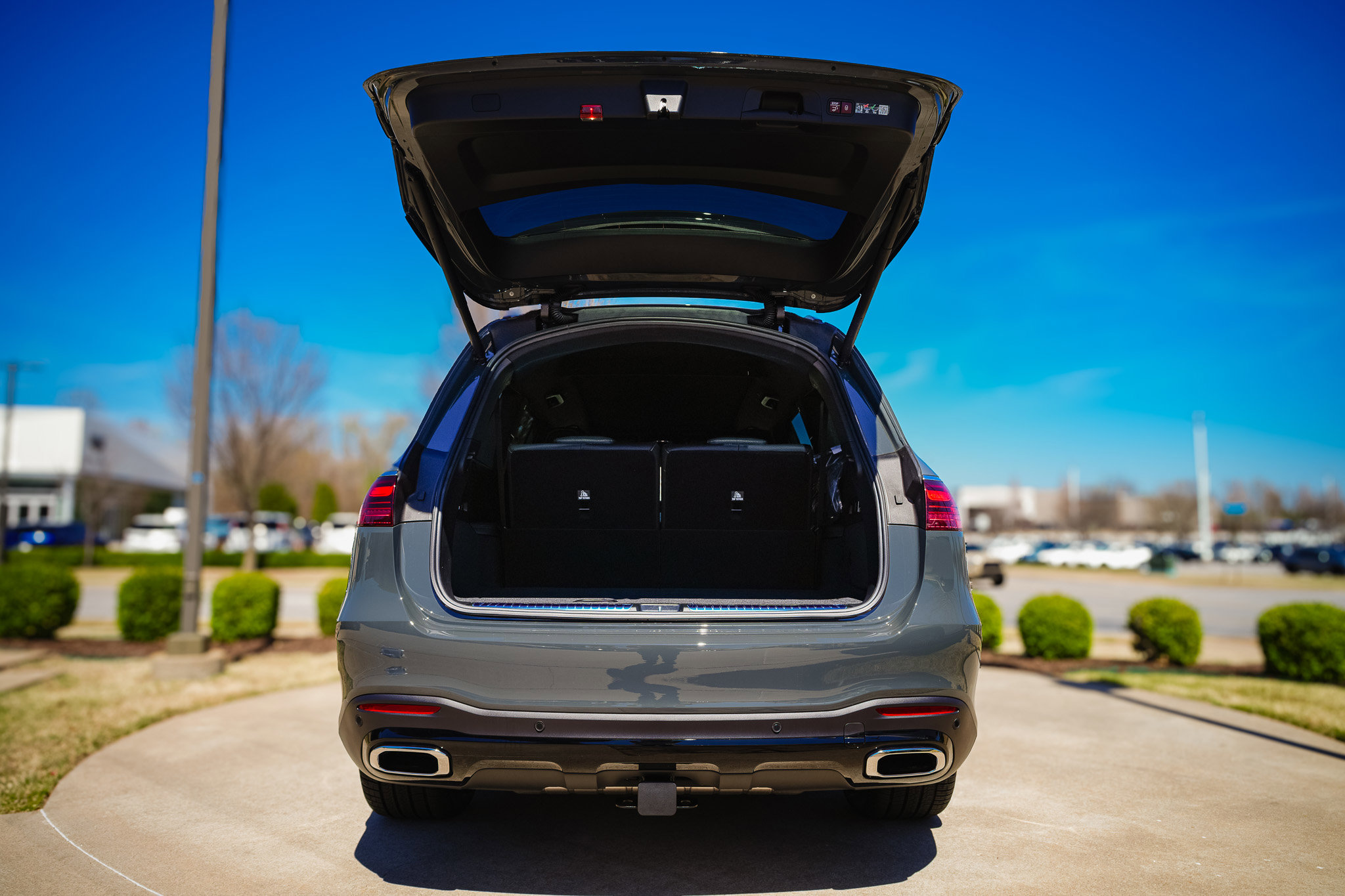 New 2026 Mercedes-Benz GLS 450 4MATIC image 36