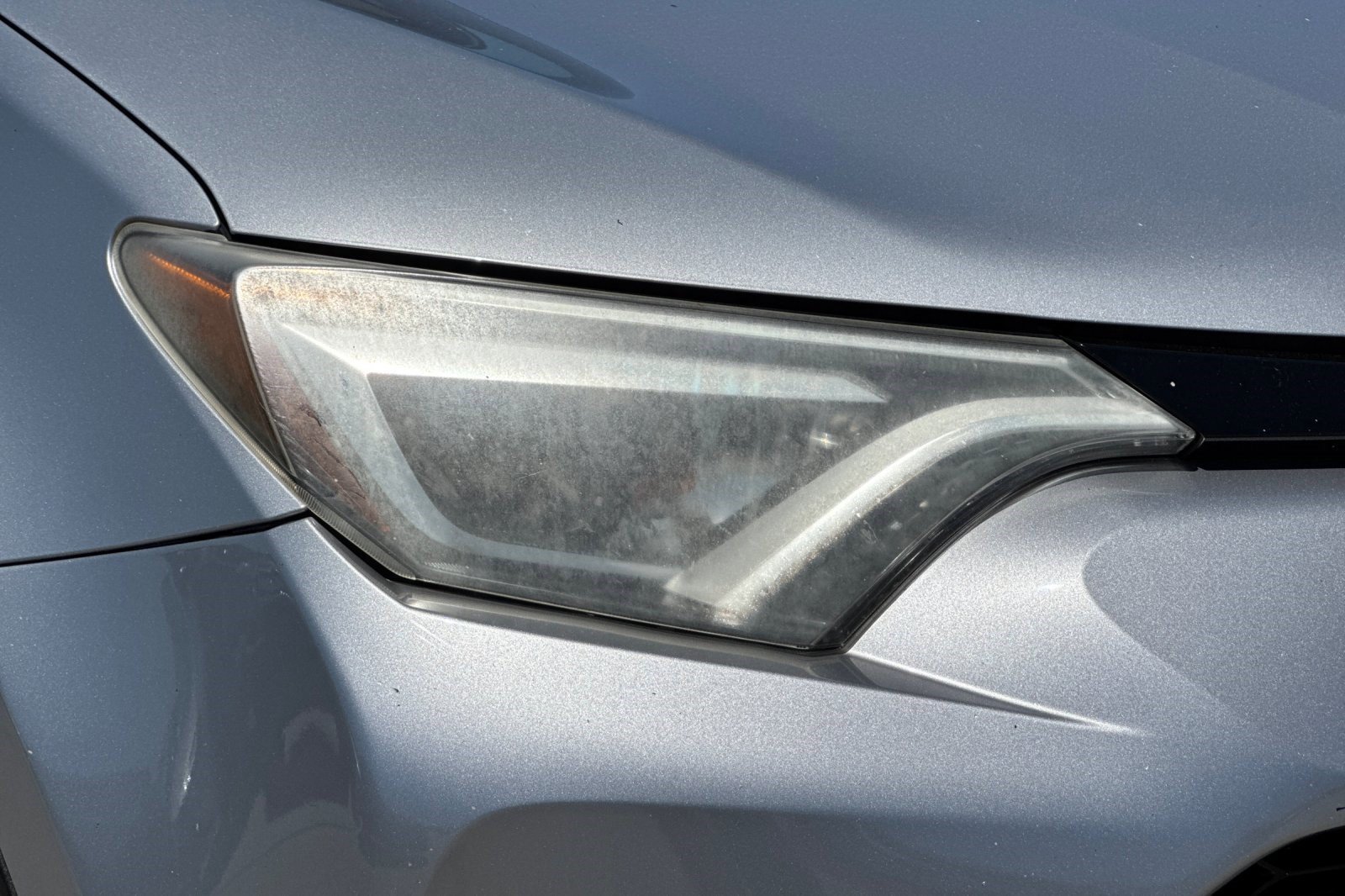 Used 2016 Toyota RAV4 SE AWD/4WD image 10