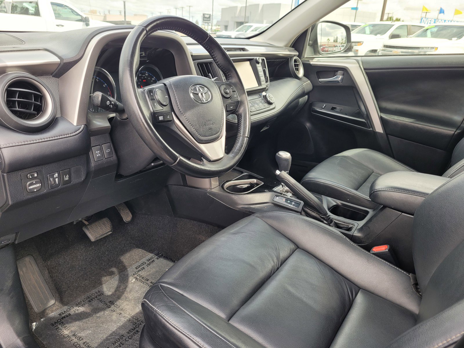 Used 2017 Toyota RAV4 Limited w/ Advanced Technology Package image 9