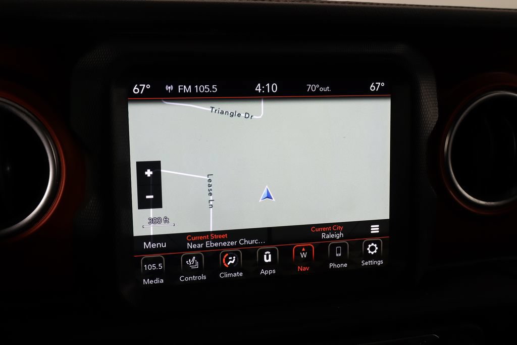 Used 2022 Jeep Gladiator Rubicon w/ LED Lighting Group AWD/4WD image 37