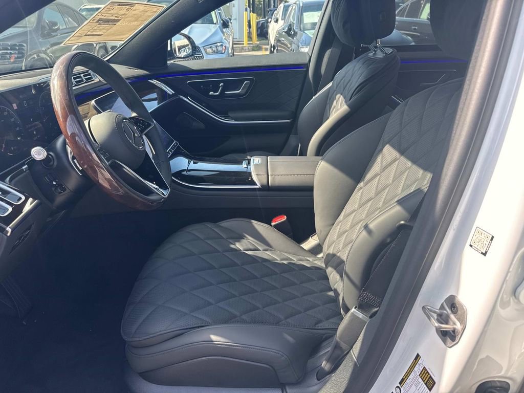 New 2026 Mercedes-Benz S 580 4MATIC Sedan image 9