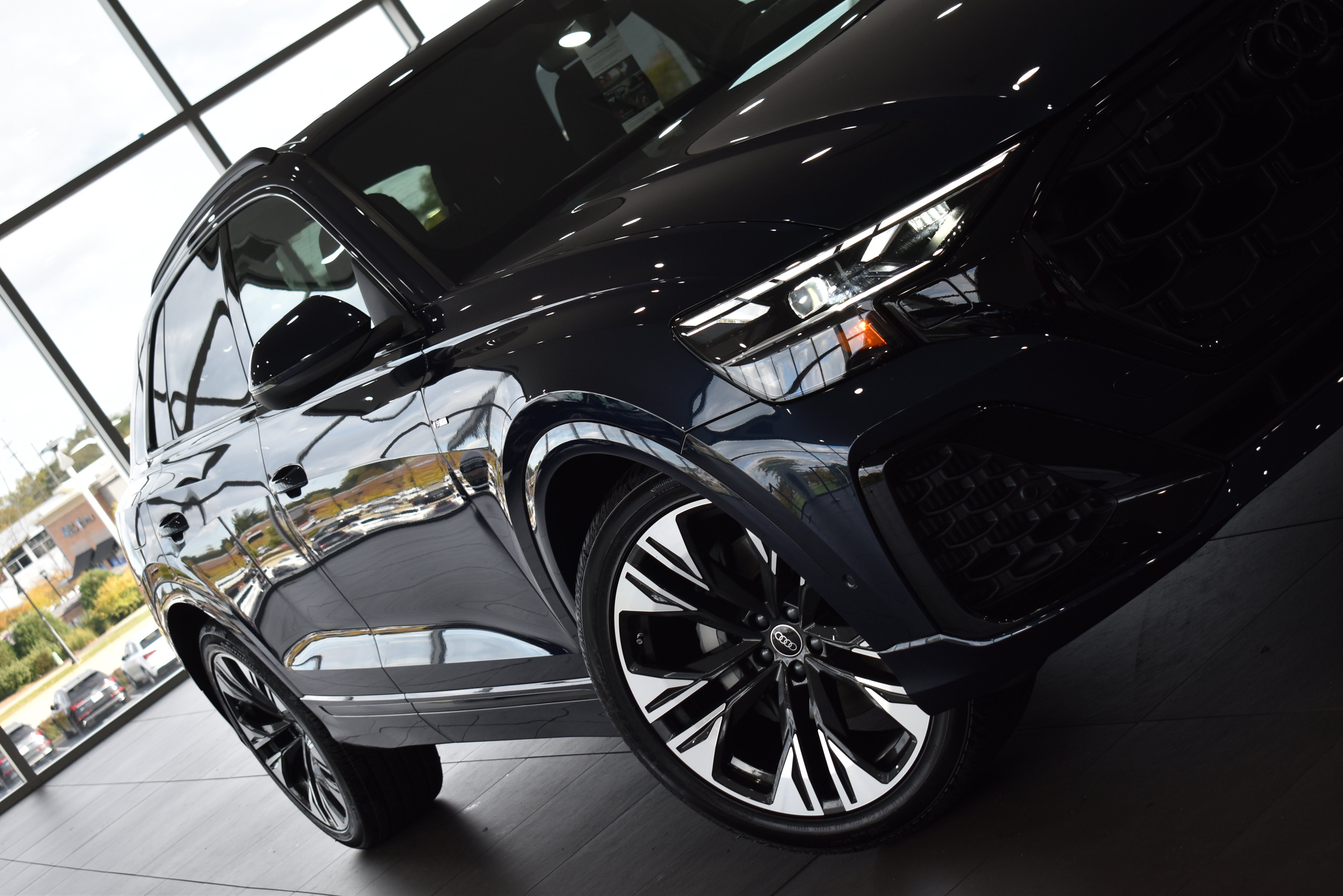 New 2026 Audi Q8 Premium Plus image 4