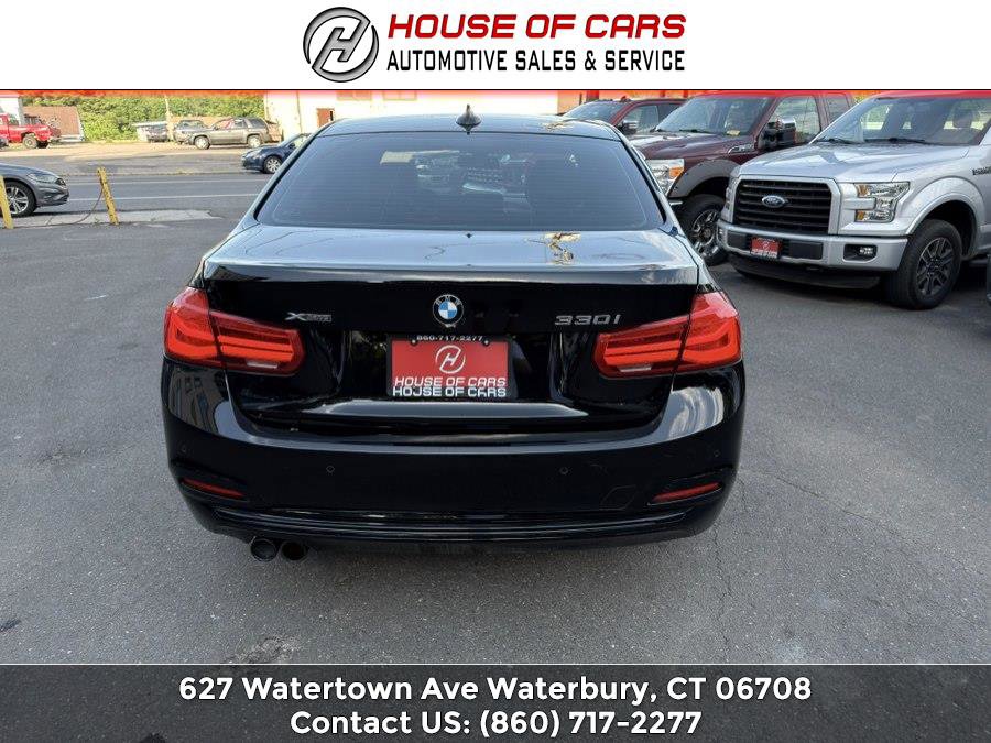 Used 2017 BMW 330i xDrive Sedan AWD/4WD image 6