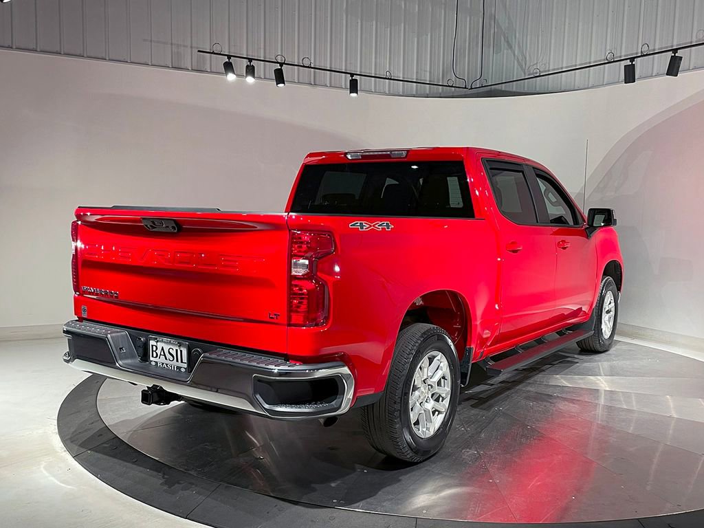 Used 2024 Chevrolet Silverado 1500 LT image 11