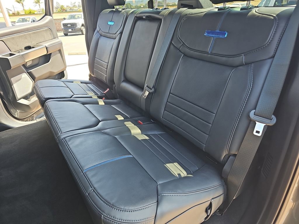 New 2026 Ford F350 Platinum w/ FX4 Off-Road Package image 13