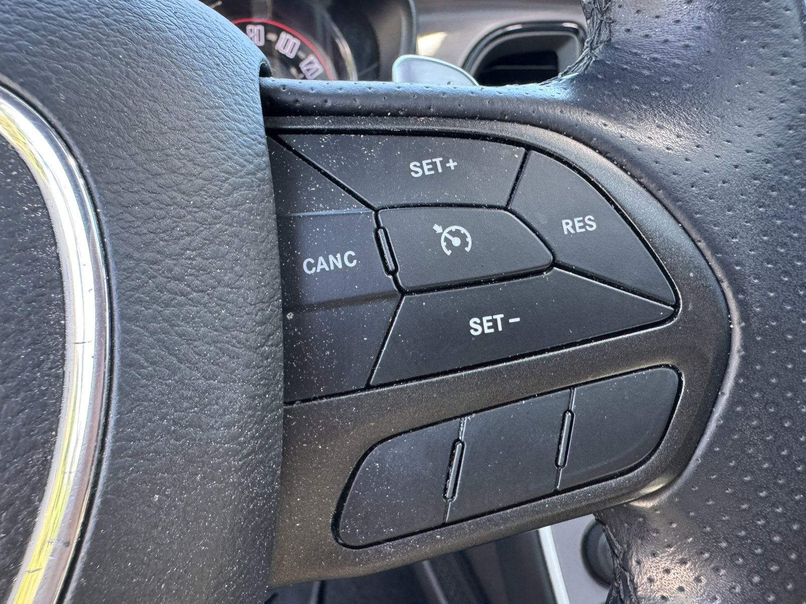 Used 2022 Dodge Challenger R/T w/ Blacktop Package RWD image 29