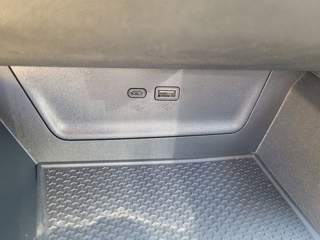 Used 2025 Chevrolet Equinox LT w/ Convenience Package II FWD image 22