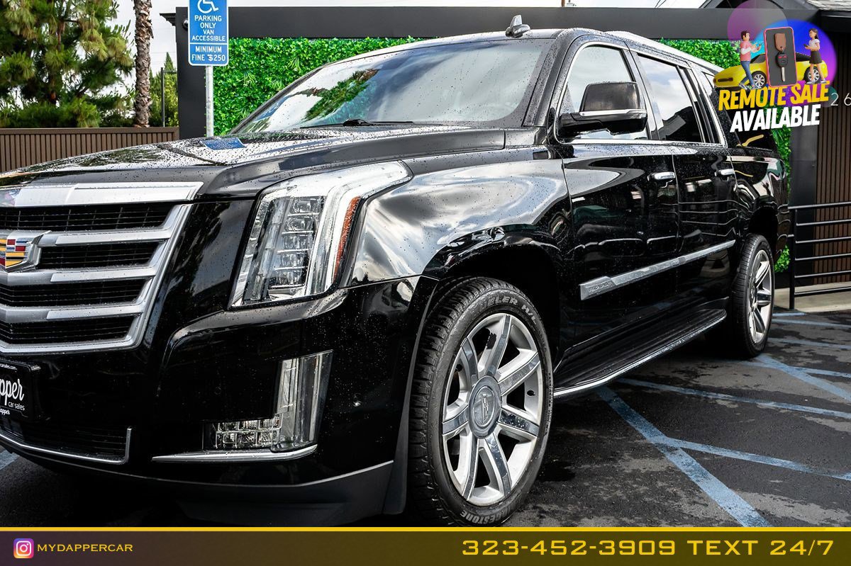Used 2019 Cadillac Escalade ESV Luxury image 2