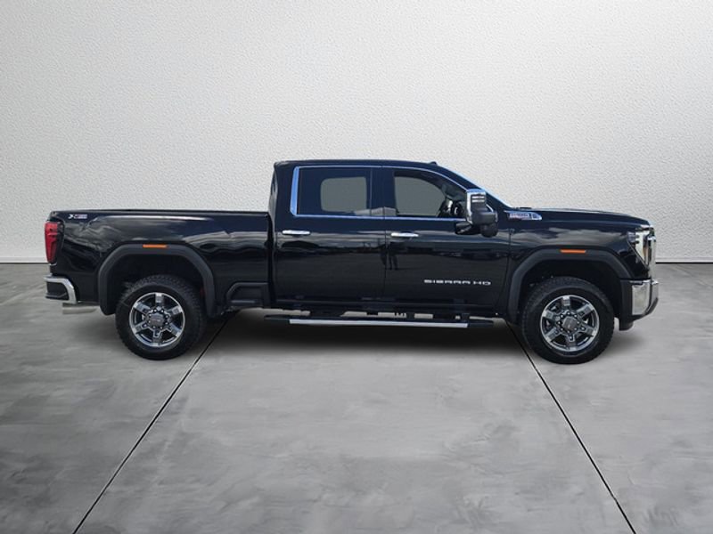 New 2026 GMC Sierra 2500 SLT w/ SLT Premium Package image 6