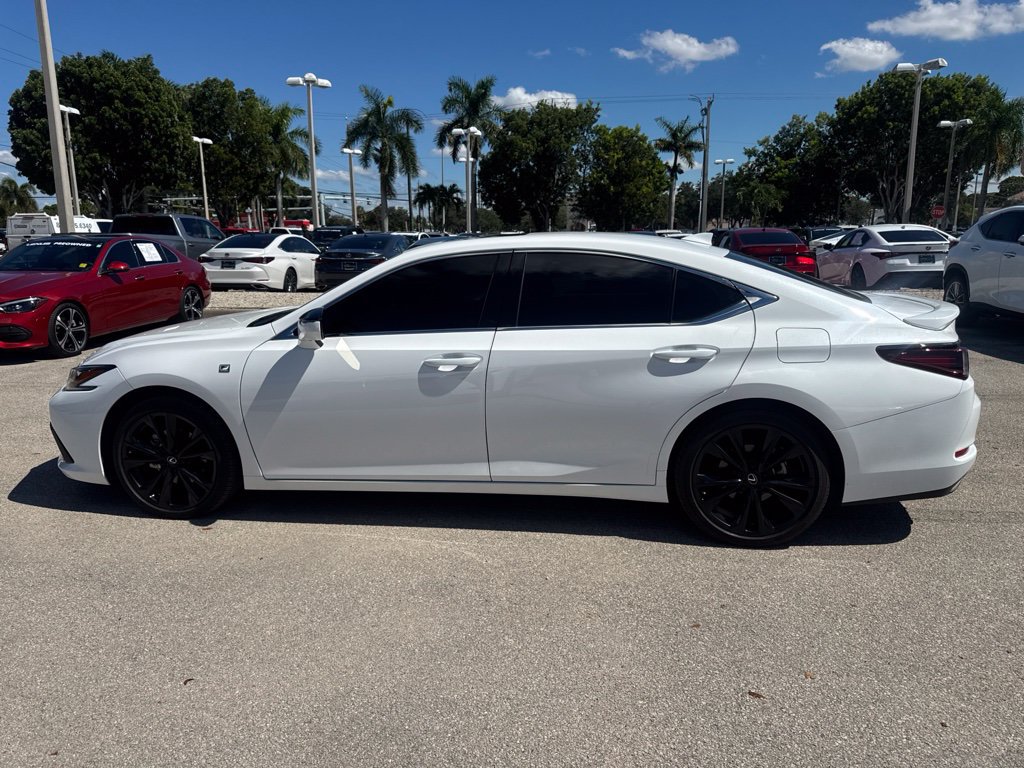 Certified 2025 Lexus ES 350 F Sport FWD image 4