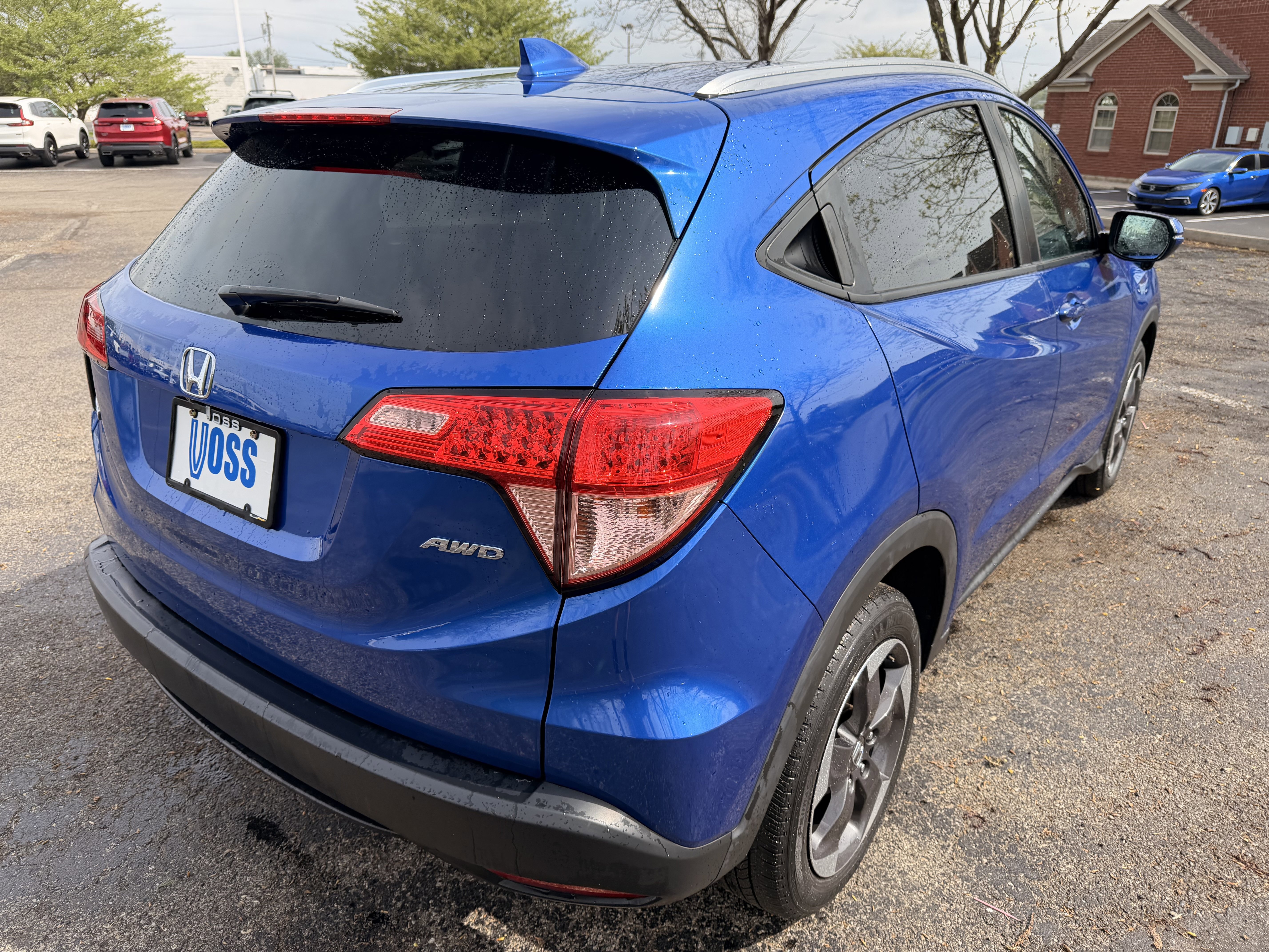 Used 2018 Honda HR-V EX-L image 3