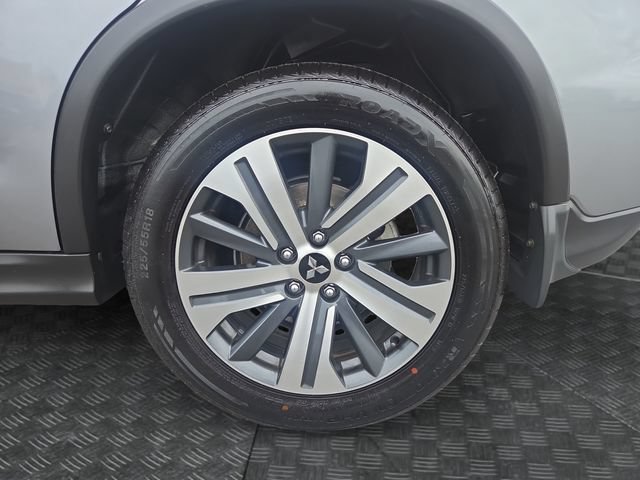 Used 2022 Mitsubishi Outlander Sport SE FWD image 33
