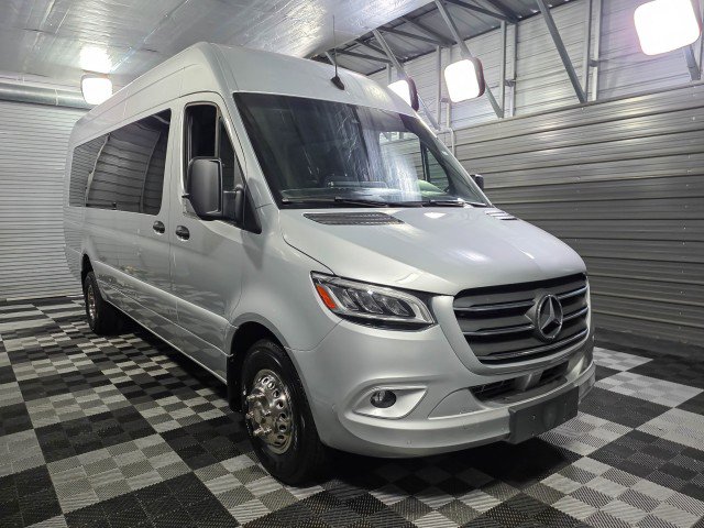 Used 2022 Mercedes-Benz Sprinter 3500 image 5