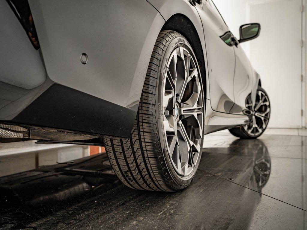 Used 2025 BMW 330i xDrive Sedan image 43