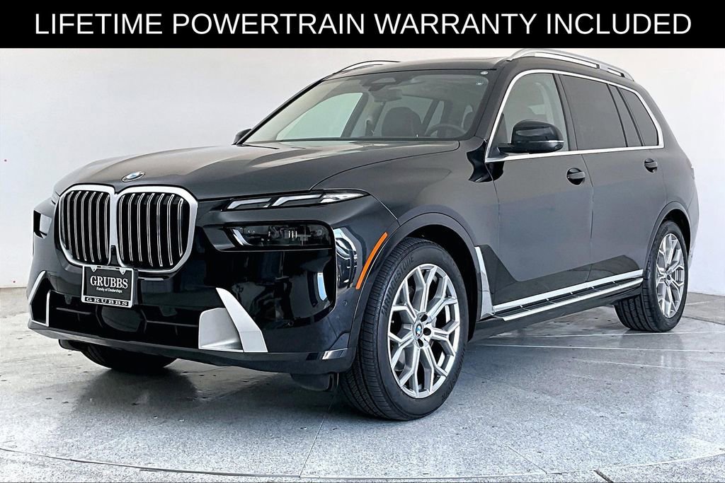 Used 2025 BMW X7 xDrive40i image 14