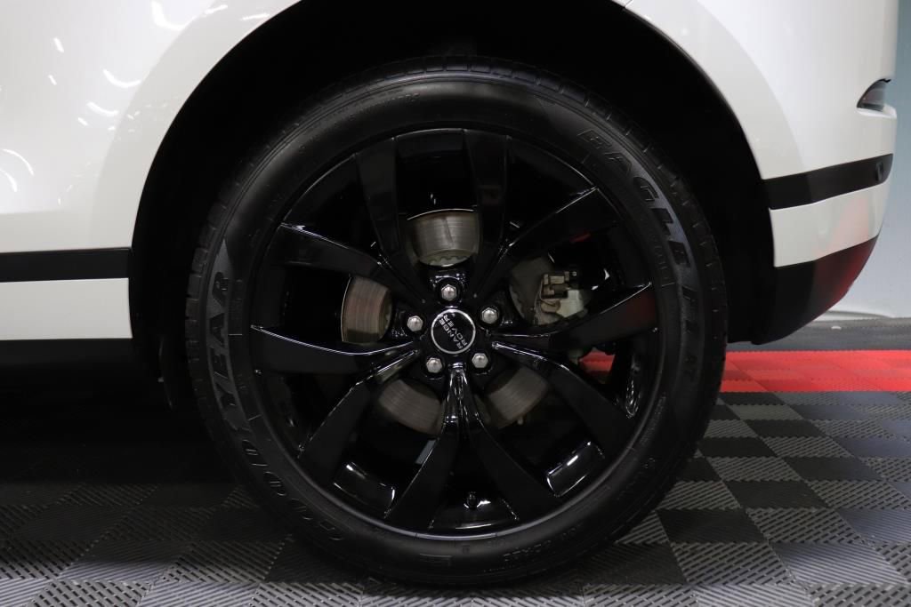 Used 2023 Land Rover Range Rover Evoque SE image 73