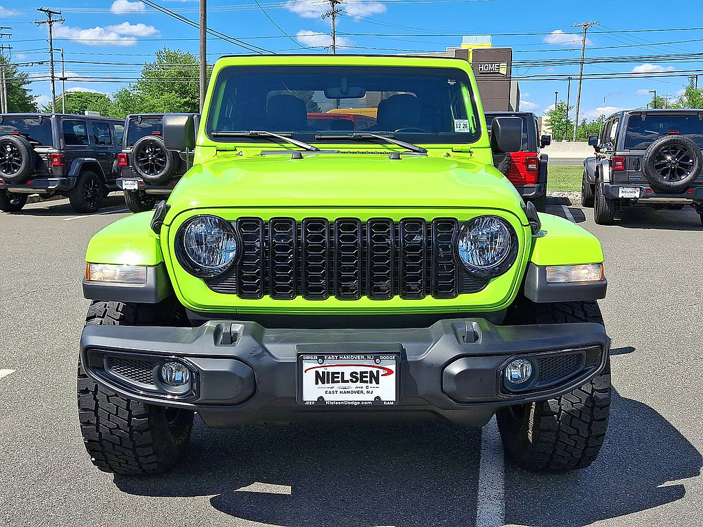 Used 2021 Jeep Gladiator Sport AWD/4WD image 35