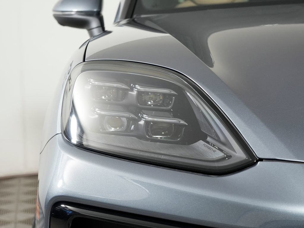 New 2026 Porsche Cayenne AWD/4WD image 11