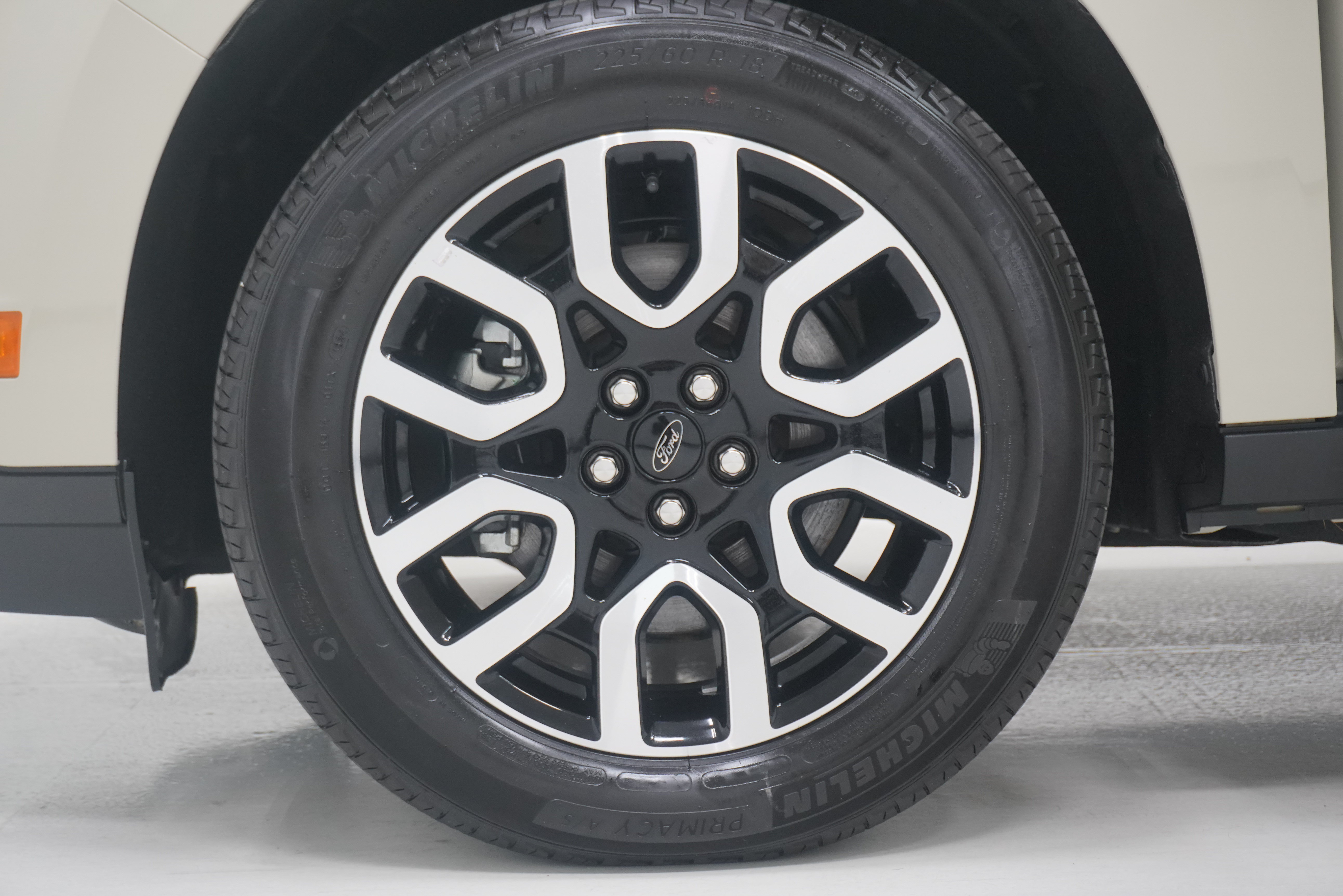Used 2024 Ford Maverick Lariat FWD image 29