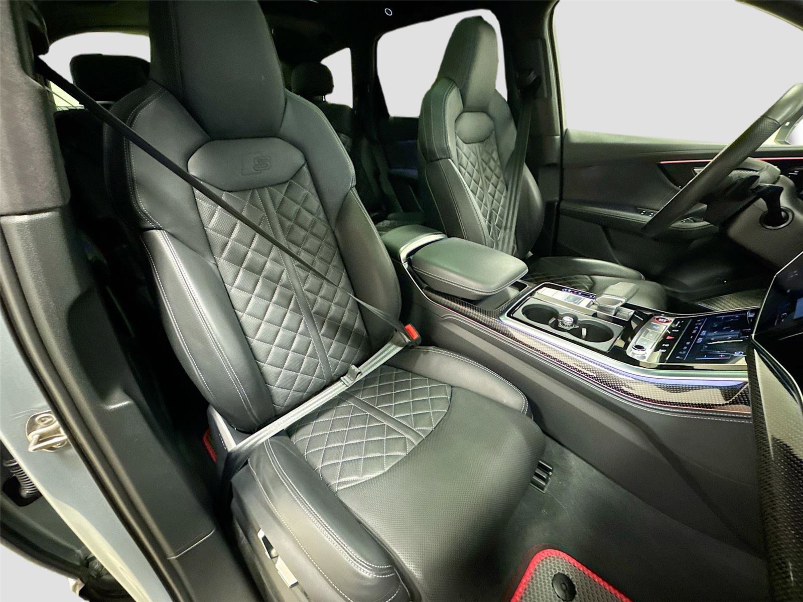Used 2023 Audi SQ7 Prestige w/ Prestige Package image 31
