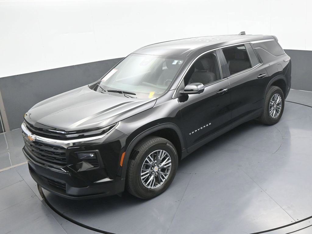 Used 2024 Chevrolet Traverse LS image 52