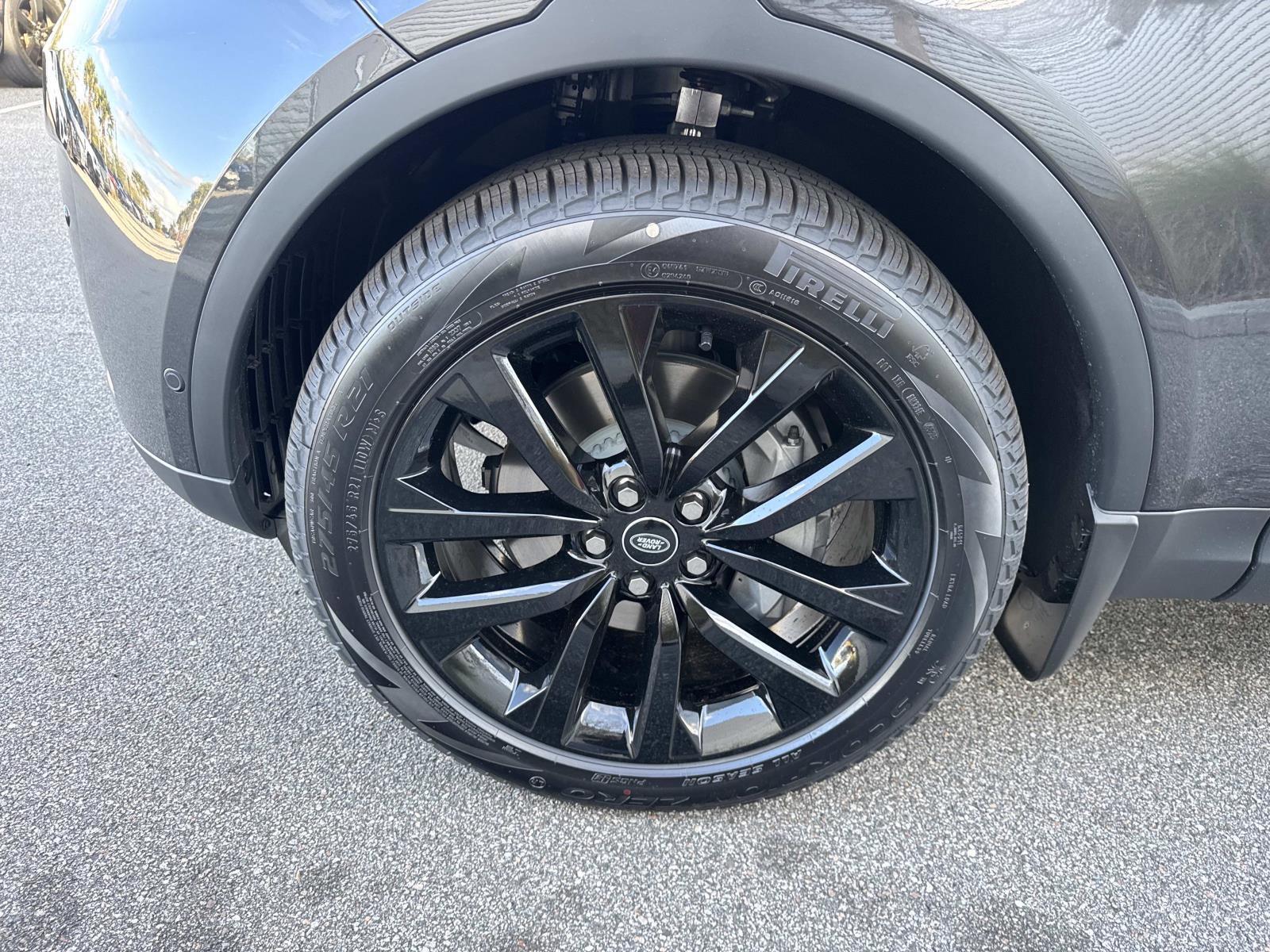 New 2026 Land Rover Discovery S AWD/4WD image 10