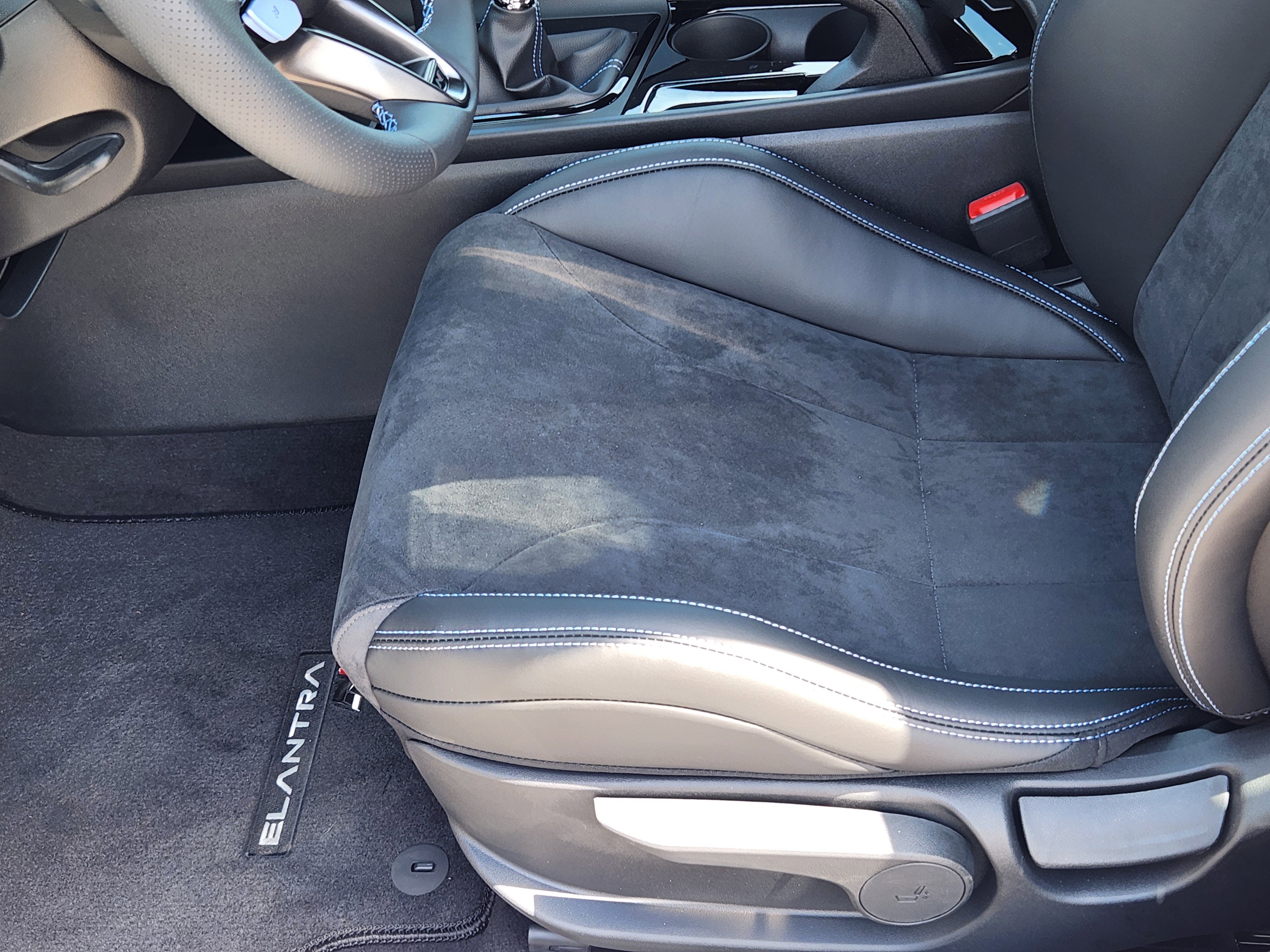 New 2025 Hyundai Elantra N image 9