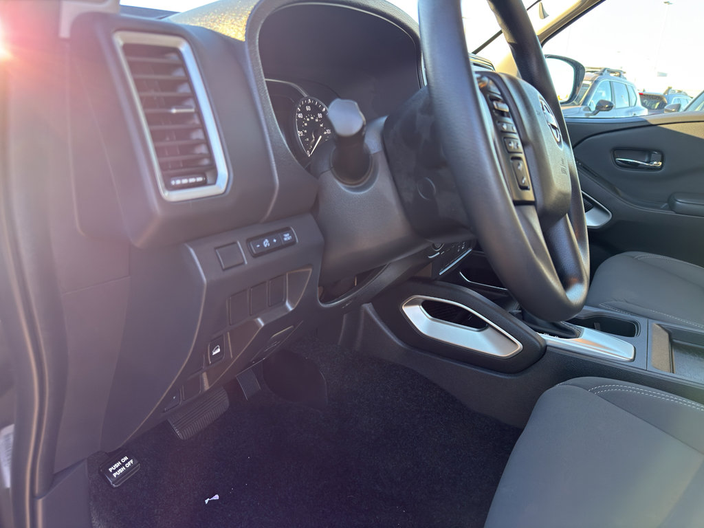 Certified 2024 Nissan Frontier SV image 15