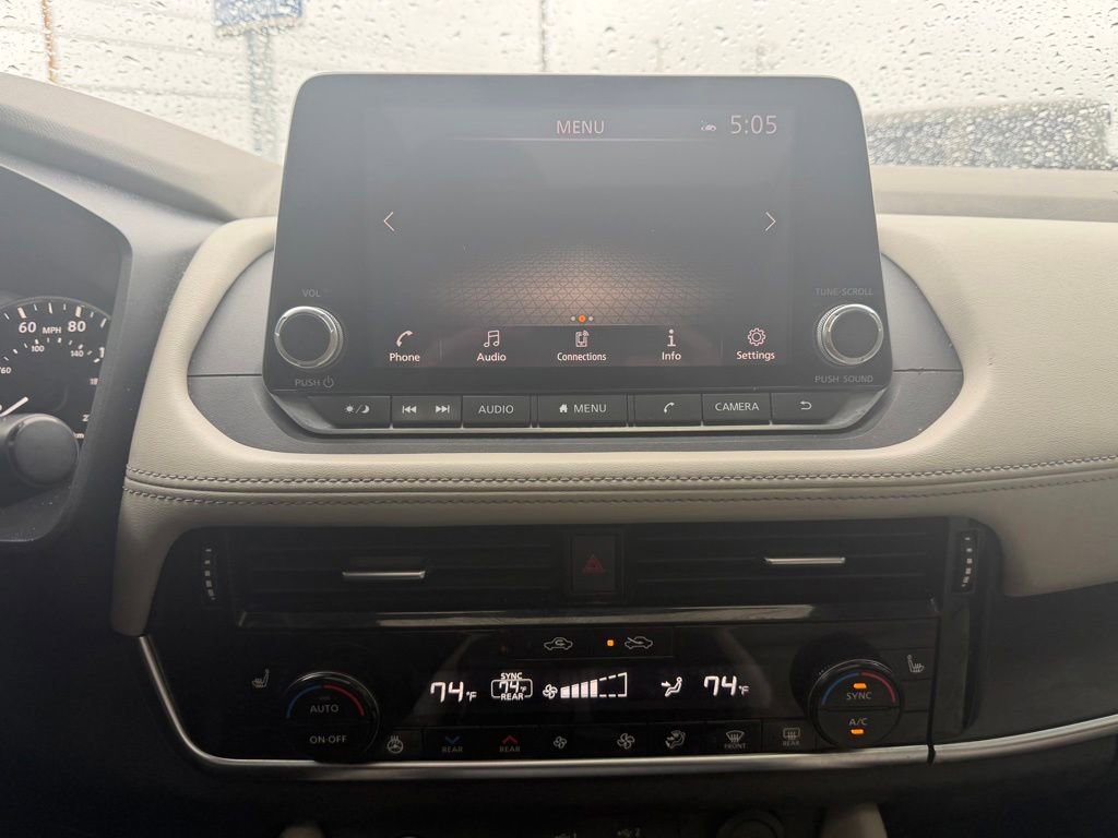Used 2021 Nissan Rogue SL AWD/4WD image 26