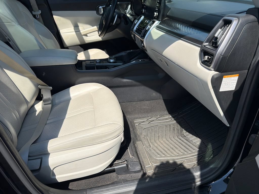 Used 2021 Kia Sorento EX FWD image 11