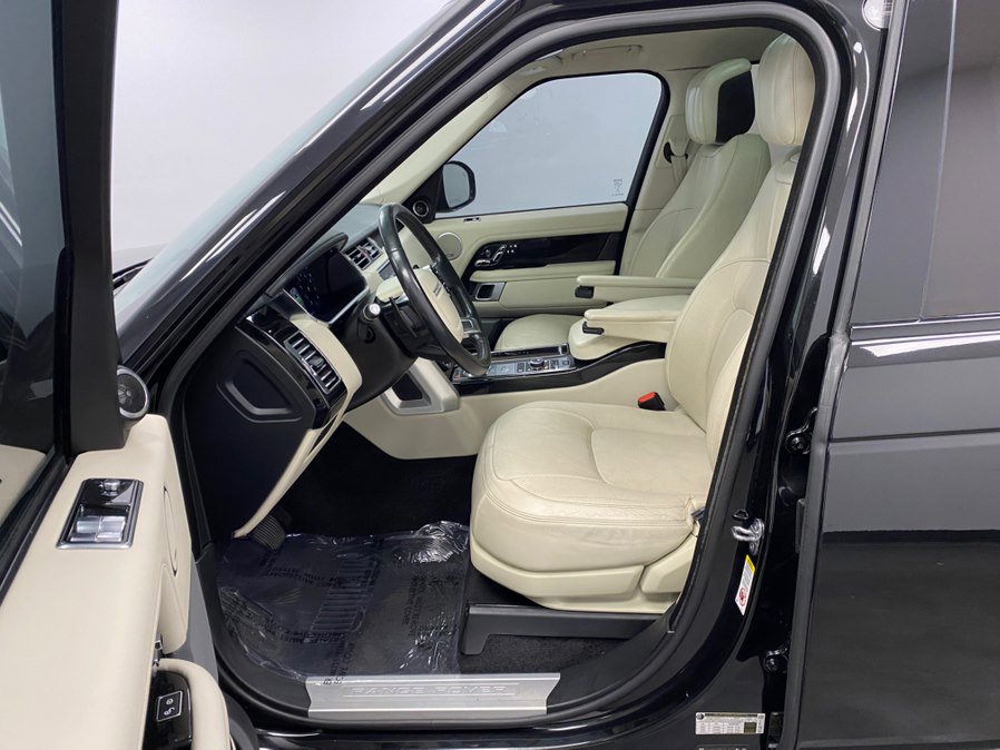 Used 2018 Land Rover Range Rover Supercharged AWD/4WD image 20