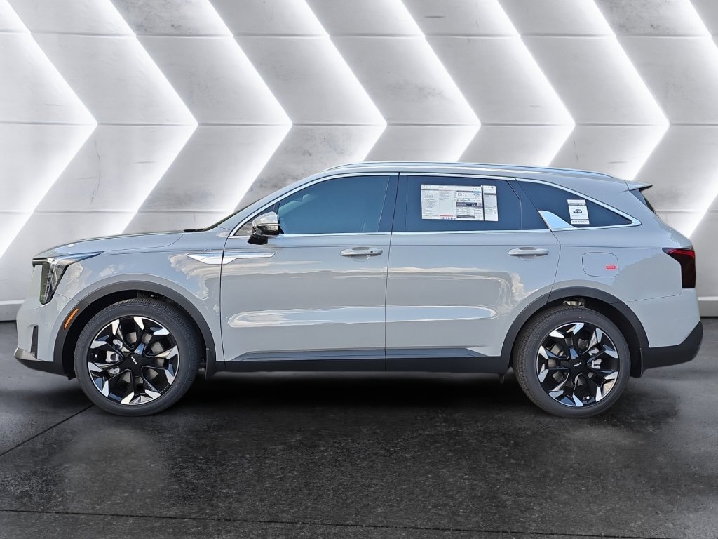 New 2026 Kia Sorento EX FWD image 2