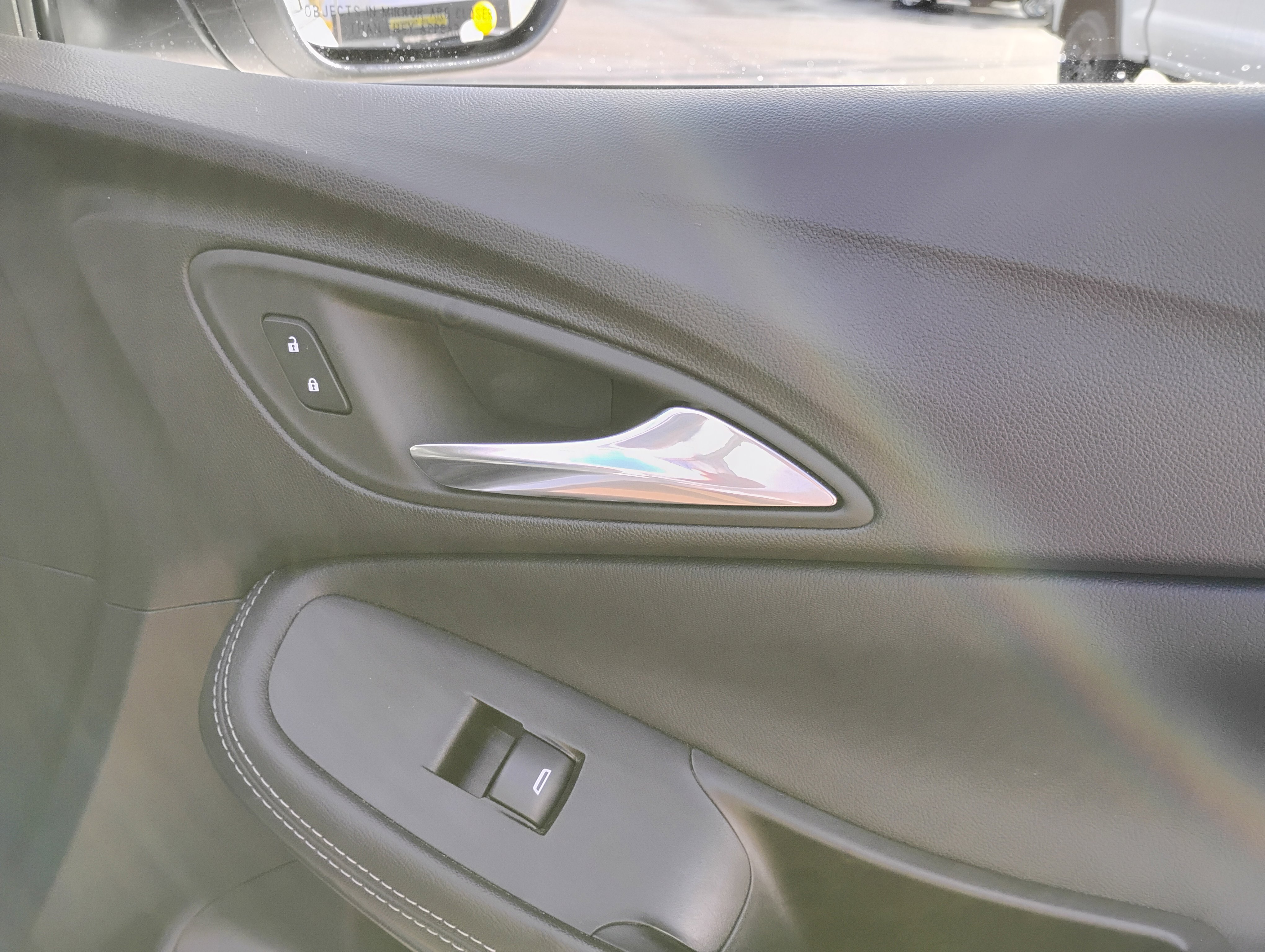 Used 2022 Buick Encore GX Essence w/ Experience Buick Package image 33