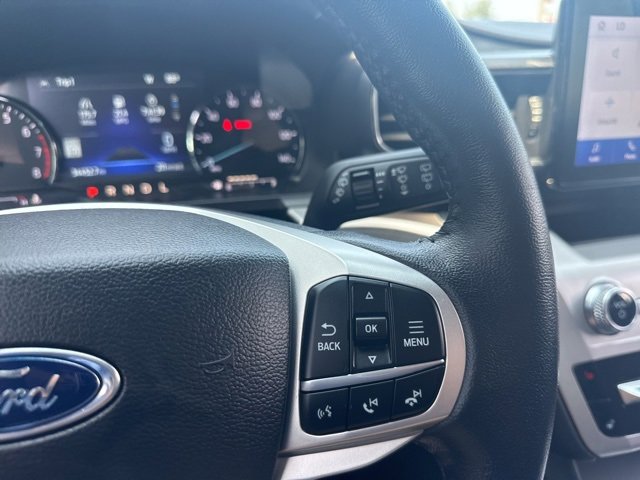 Used 2022 Ford Explorer XLT w/ Equipment Group 202A image 19
