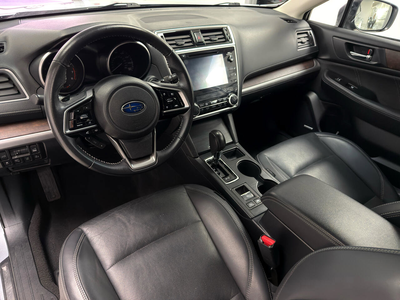 Used 2019 Subaru Outback 3.6R Limited w/ Popular Package #2 image 27