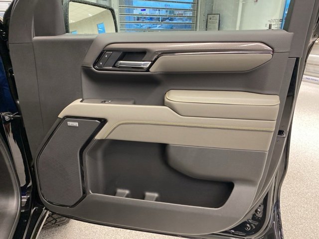 New 2026 Chevrolet Silverado 1500 ZR2 w/ Dark Appearance Package image 33