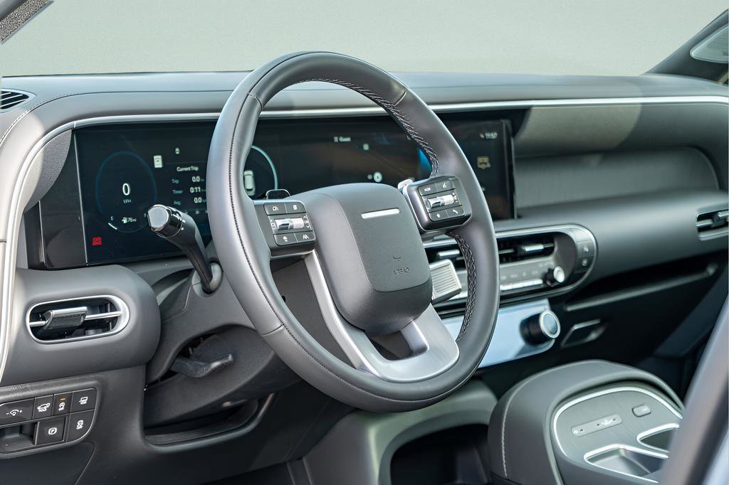 Used 2026 Hyundai Palisade Calligraphy image 35