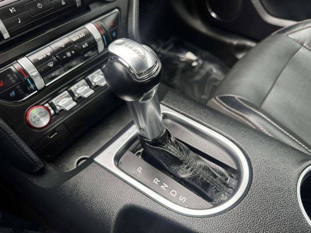 Used 2018 Ford Mustang Premium RWD image 32
