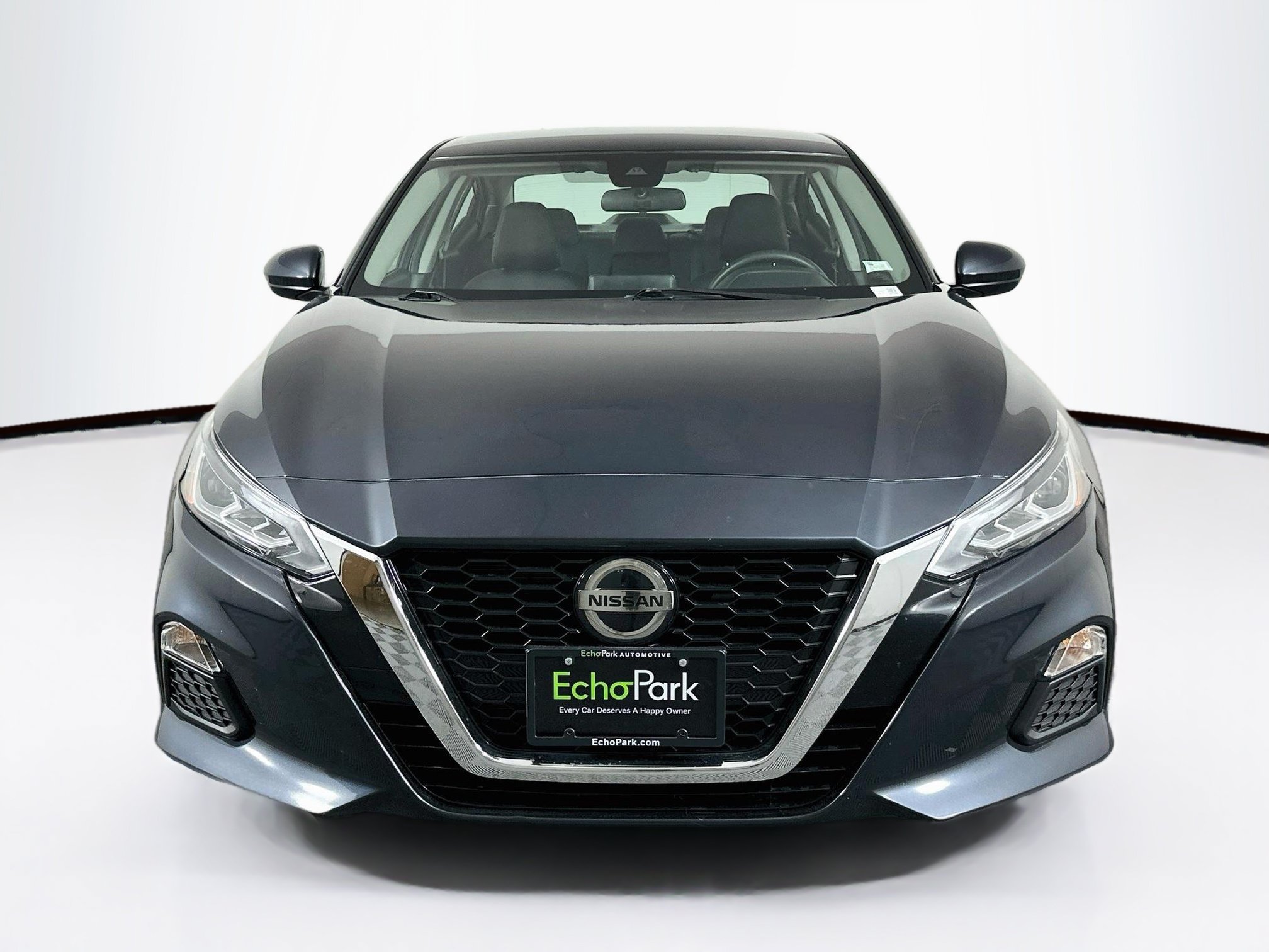 Used 2022 Nissan Altima 2.5 SV FWD image 2