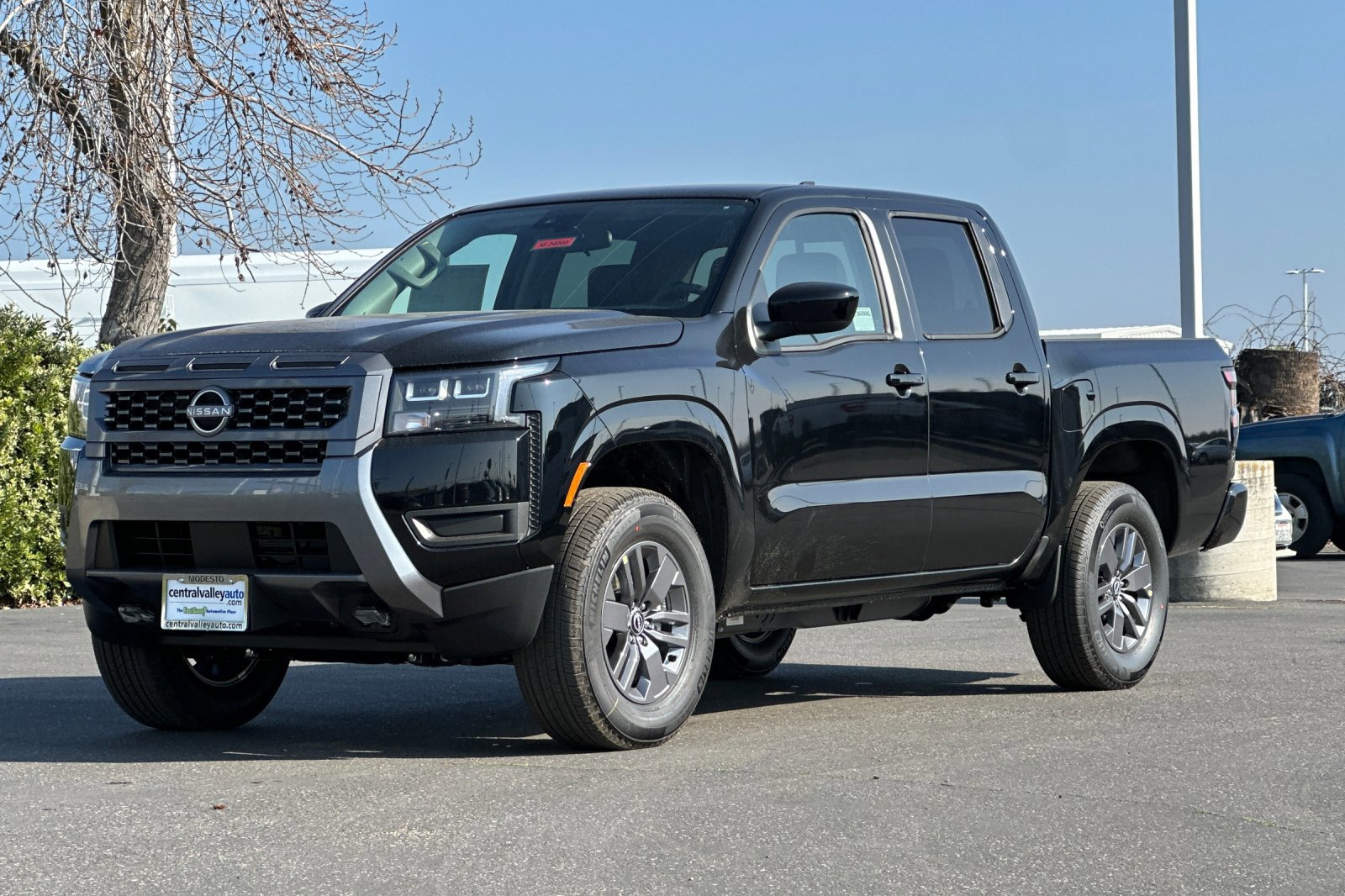 New 2026 Nissan Frontier SV w/ SV Convenience Package image 8