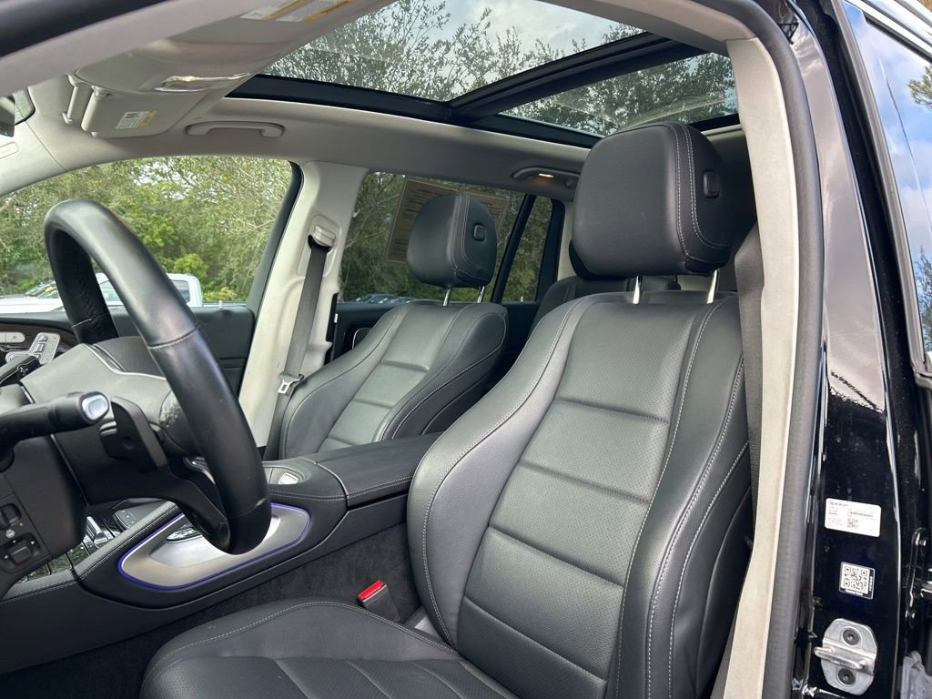 Used 2023 Mercedes-Benz GLS 450 4MATIC image 20