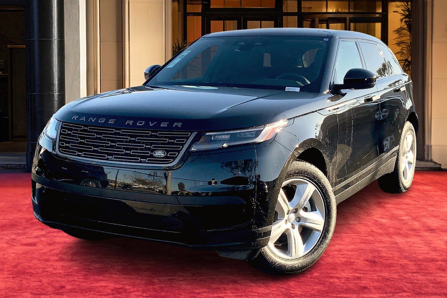 New 2025 Land Rover Range Rover Velar S